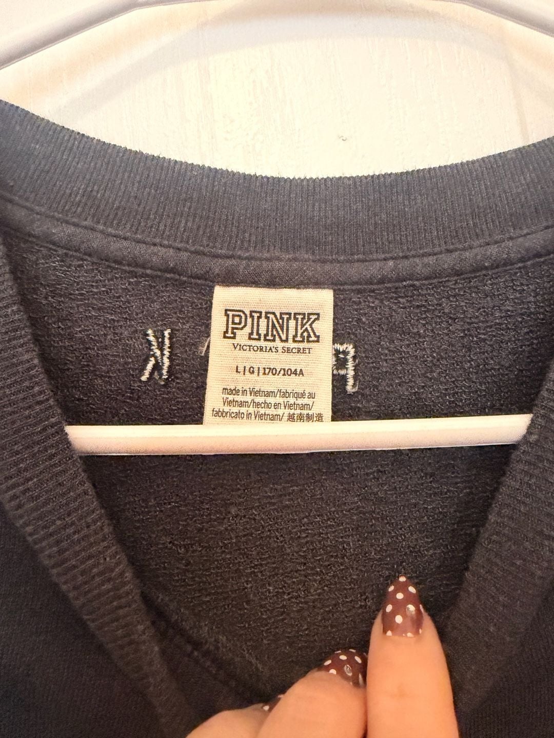 PINK Victoria's Secret Cropped Sweatshirt Size L Black Tie Dye 4