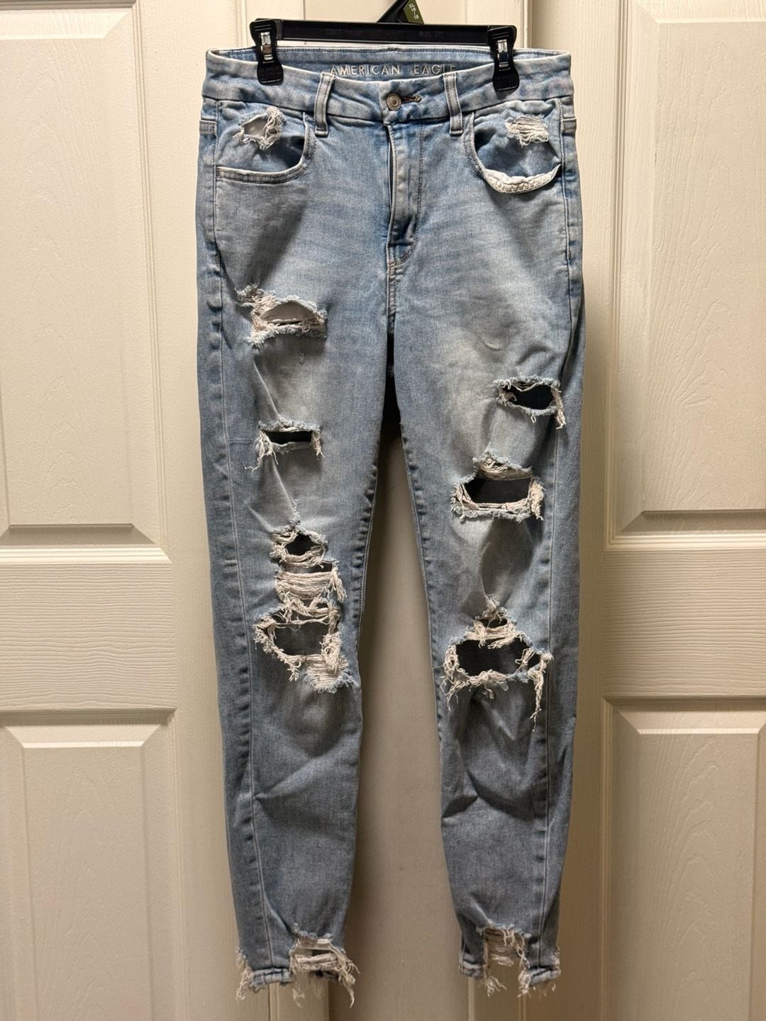 American Eagle Jeans Size 6 Regular Distressed Blue 2