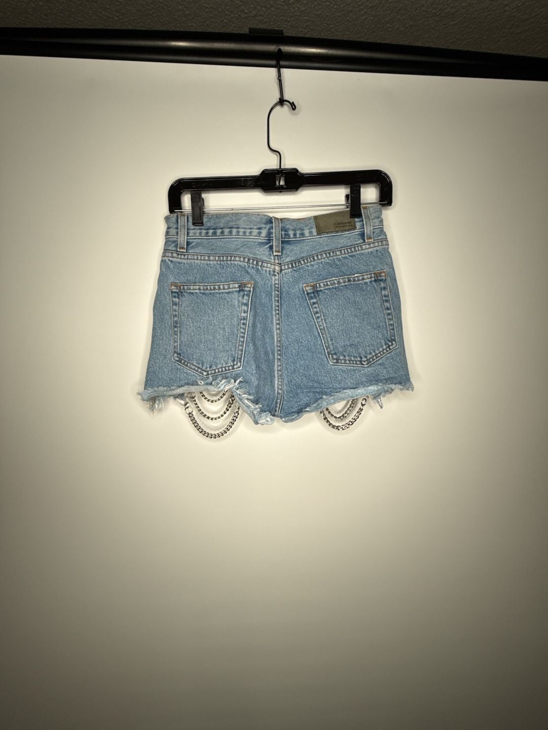 LF carmar denim jean shorts with pearl front pockets... 5