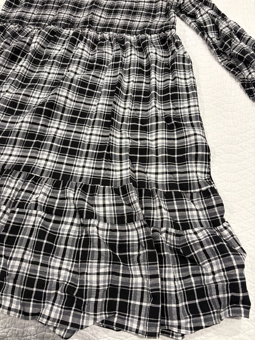 Terra & Sky Women’s 3X Black White Plaid Tiered Maxi Dress Long Sleeve NWT 13