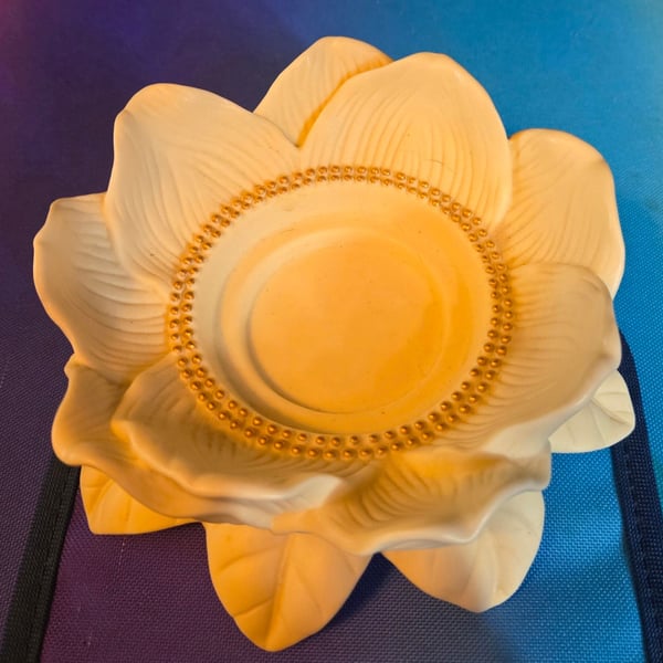 PartyLite Sunflower Candle Holder Ceramic Flower Tealight Yellow