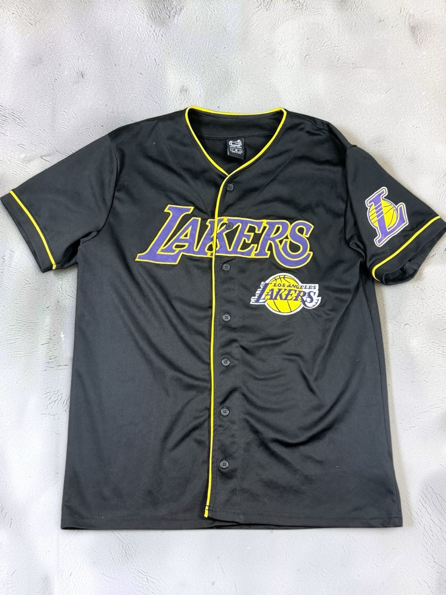 Men’s Ultra Game Los Angeles Lakers Baseball Jersey Size M Black 2