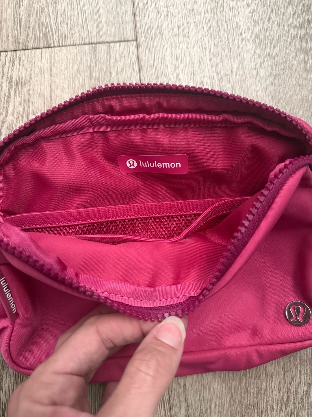 Lululemon Everywhere Belt Bag Lip Gloss Pink Fanny Pack 4