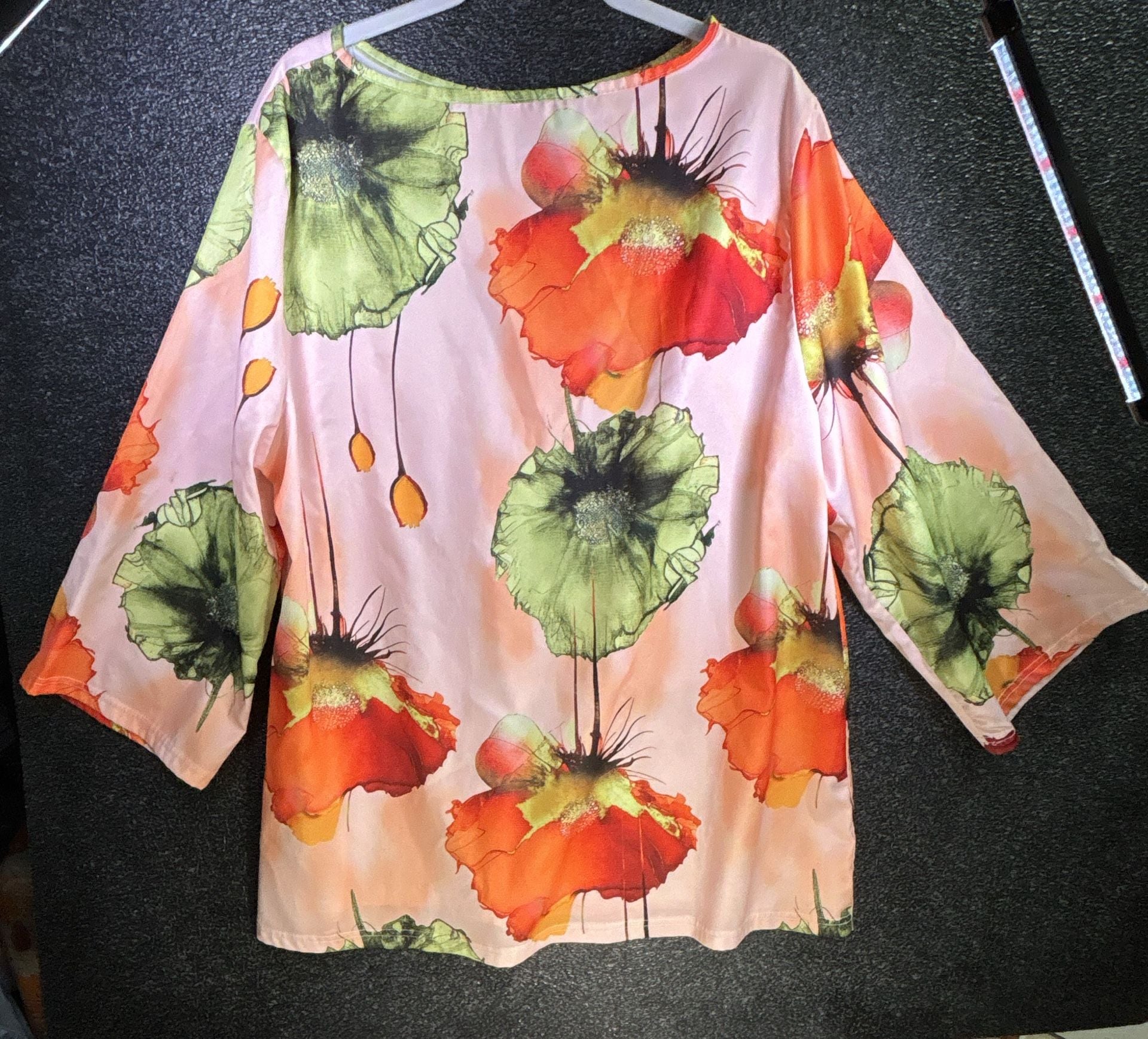 Two Piece Floral Satin Top and Pants Set Pink Orange 2