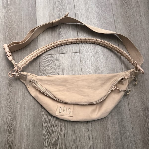 Béis Sport Pack Beige Fanny Pack Belt Bag