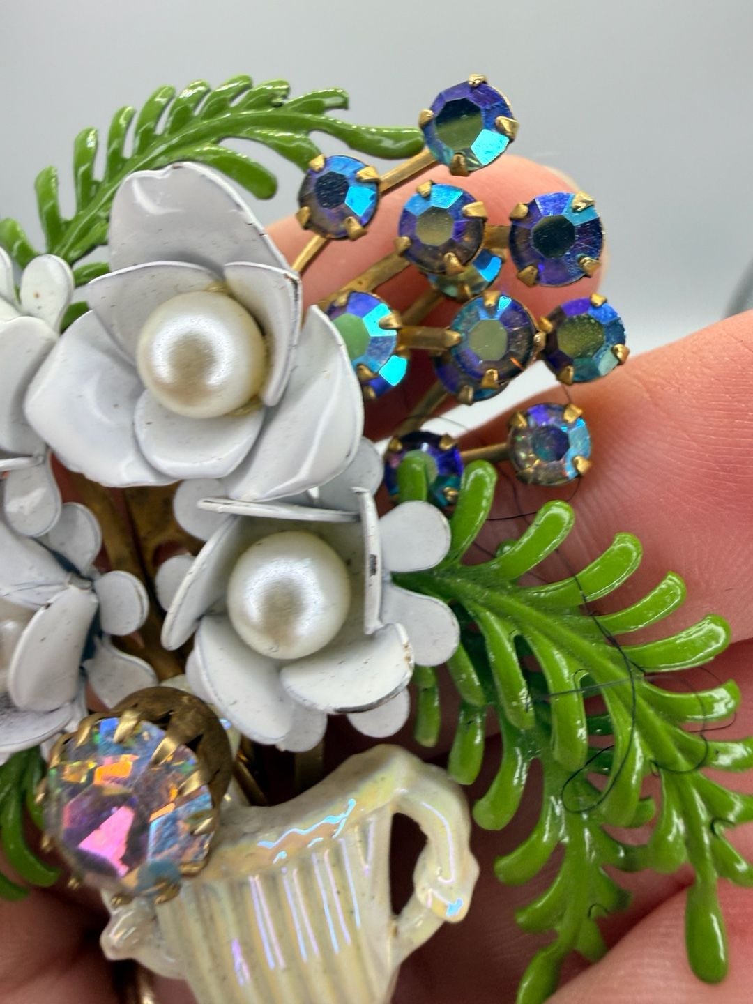 Vintage Enamel Flower Vase Brooch Rhinestone Pearl Pin 7