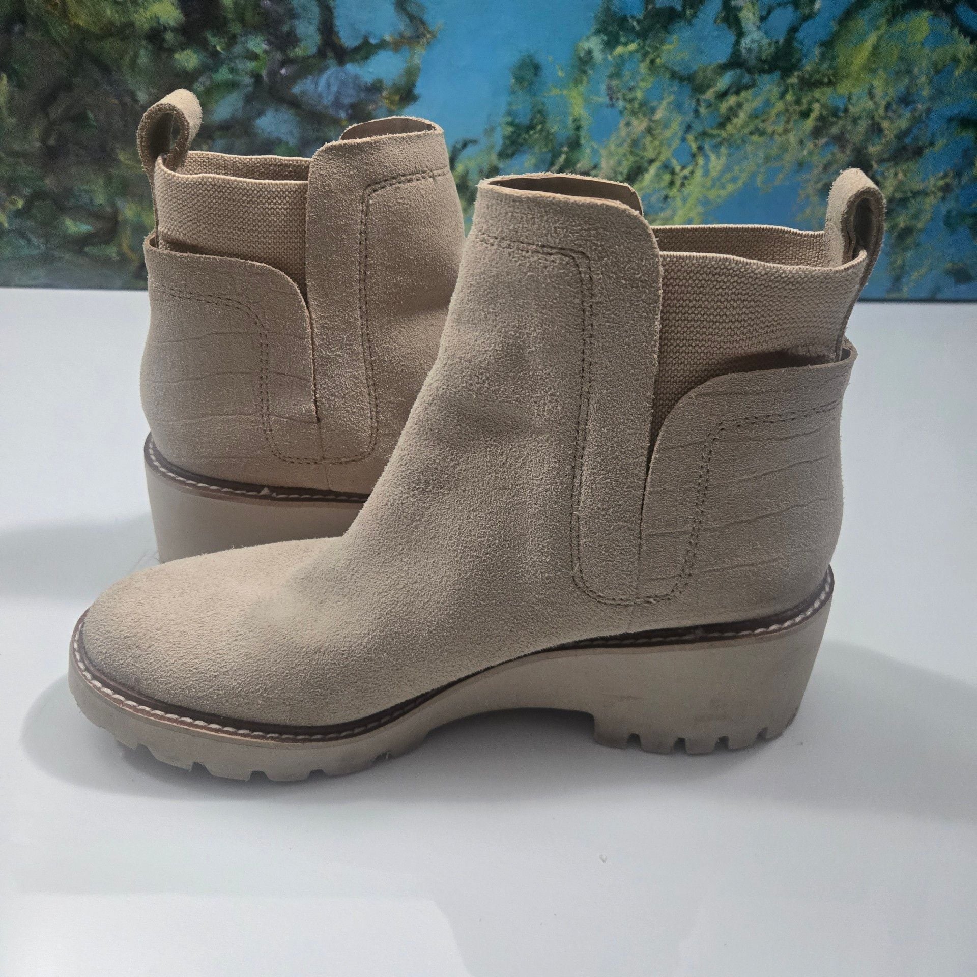 Dolce Vita Tan Trena Suede Ankle Boots 8