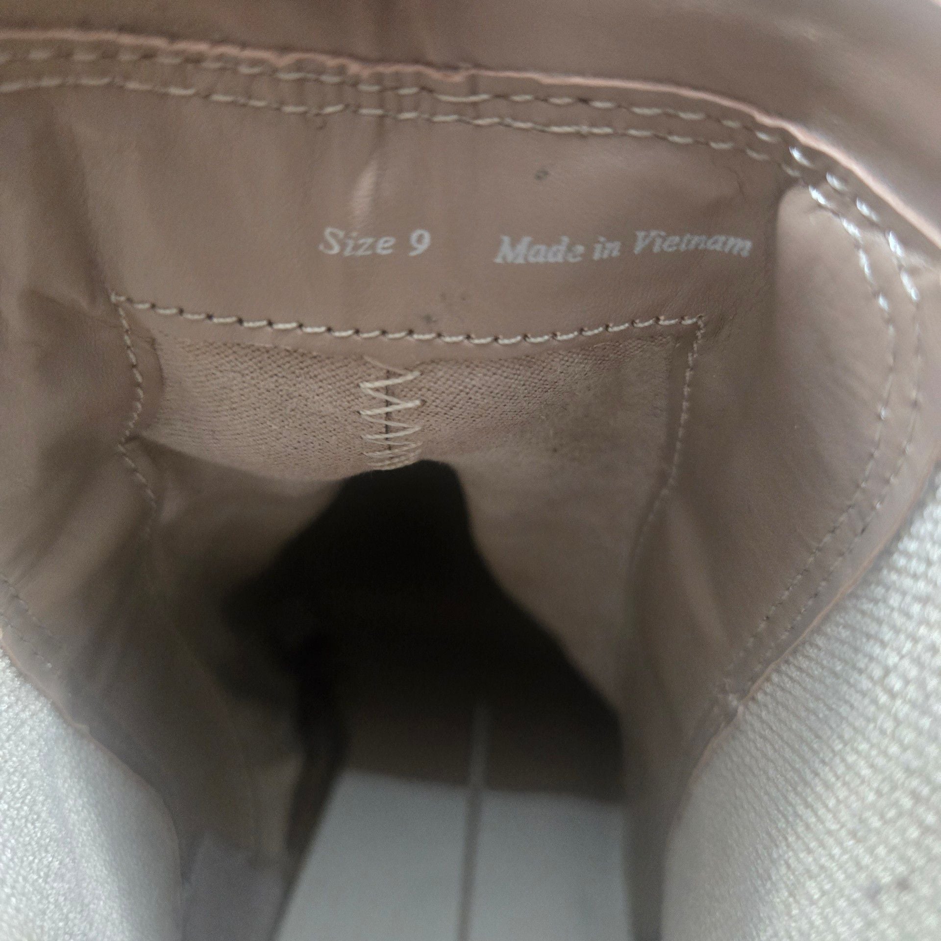 Dolce Vita Tan Trena Suede Ankle Boots 9