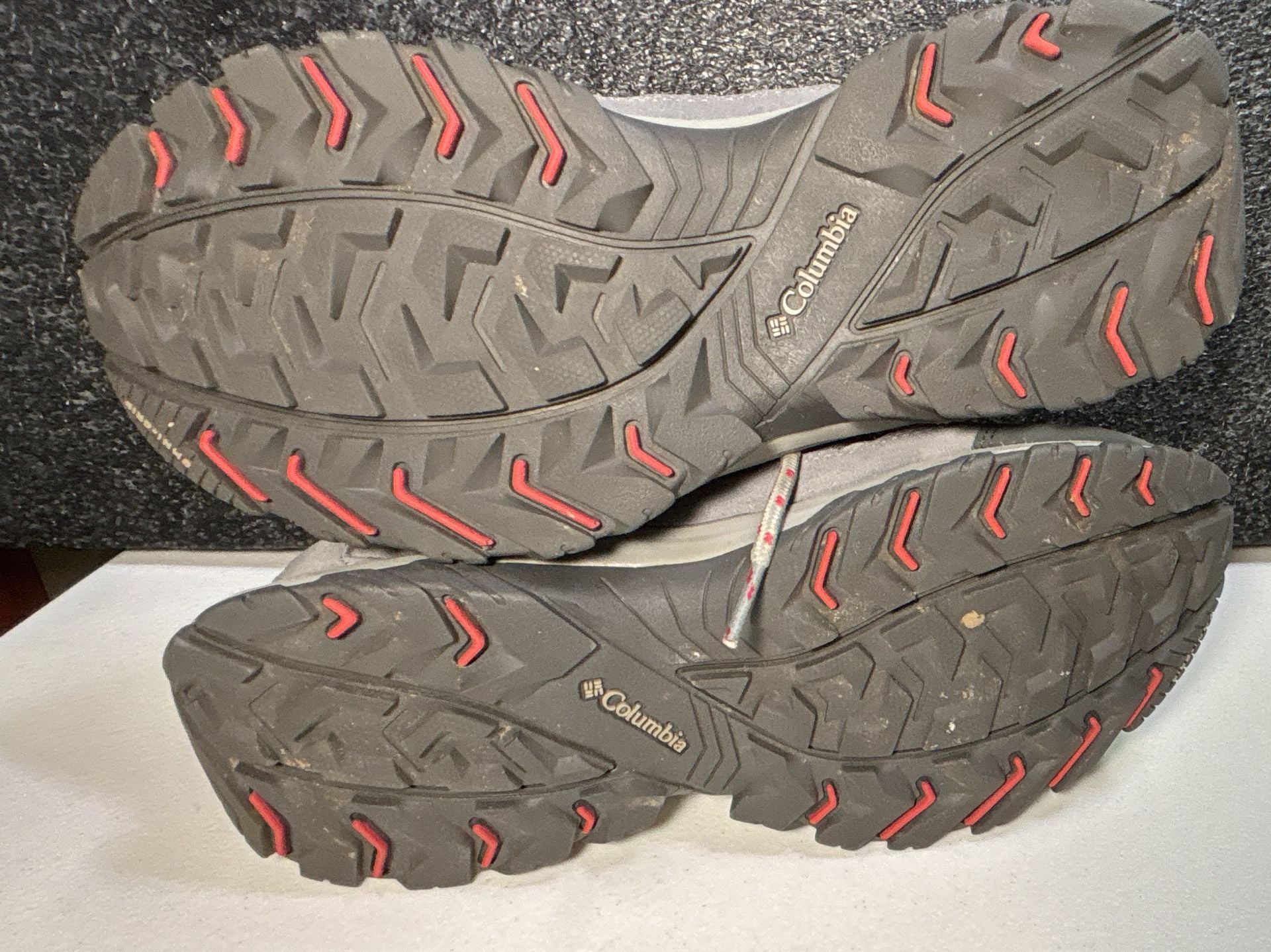 Columbia Crestwood Mid Waterproof Hiking Boots Grey 7