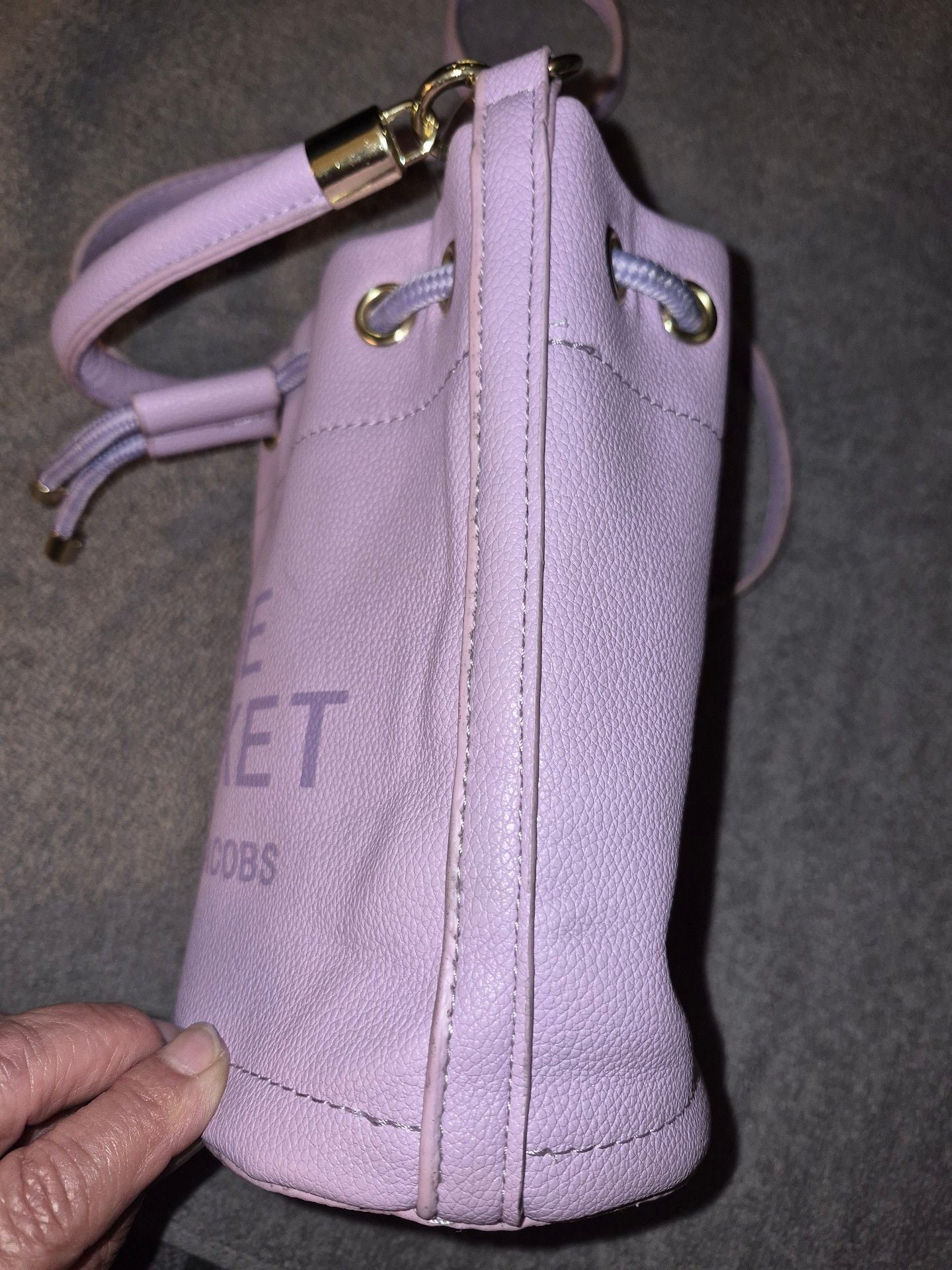 The Leather Bucket Bag Wisteria Purple 7