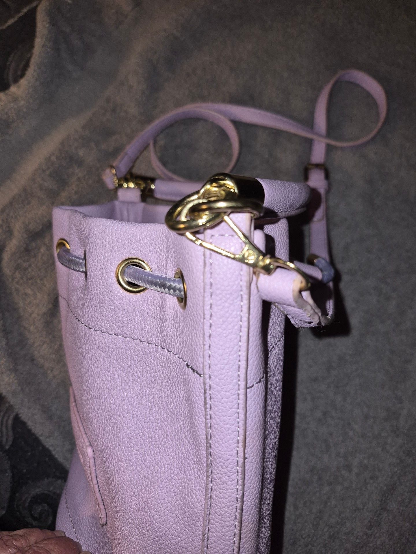 The Leather Bucket Bag Wisteria Purple 9