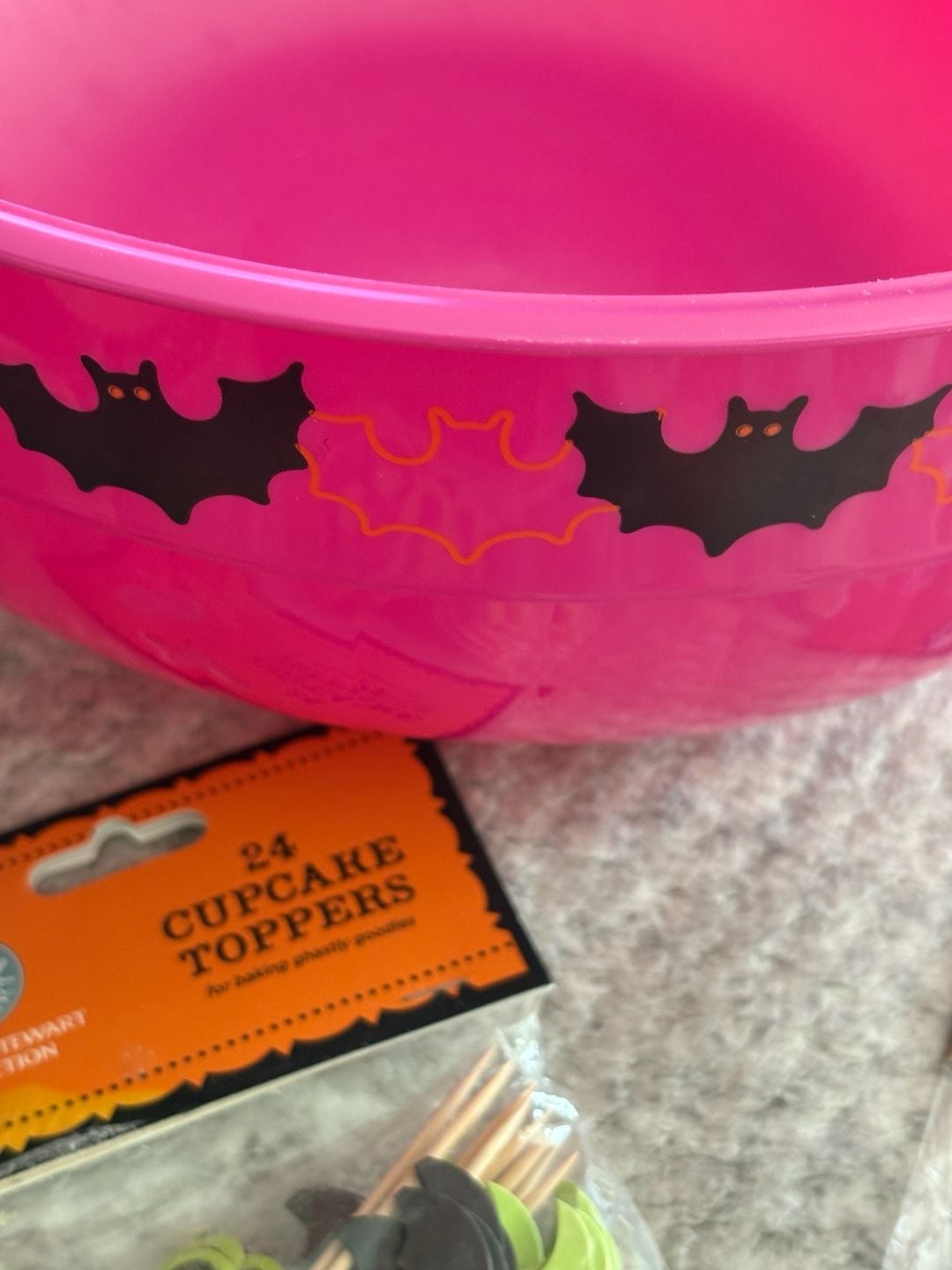 Martha Stewart/Wilton Collection Halloween Baking And Party Bundle 9
