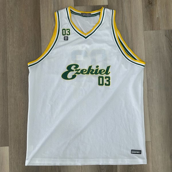 Ezekiel Basketball Jersey Size XL White Green Yellow Mesh 03