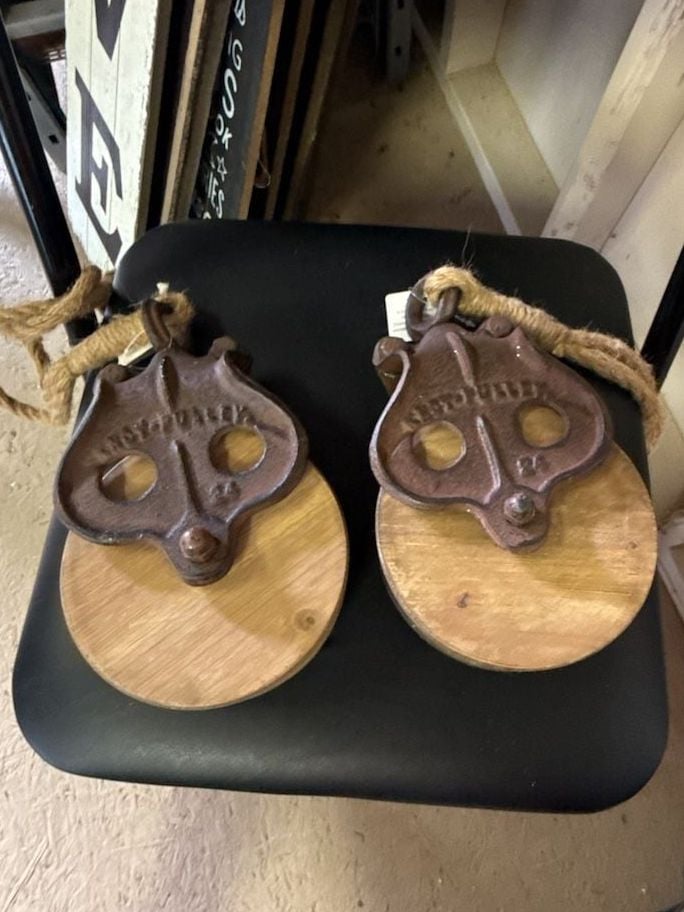 NWT Hobby Lobby Knot Pulley Wood And Cast Iron Decor 8