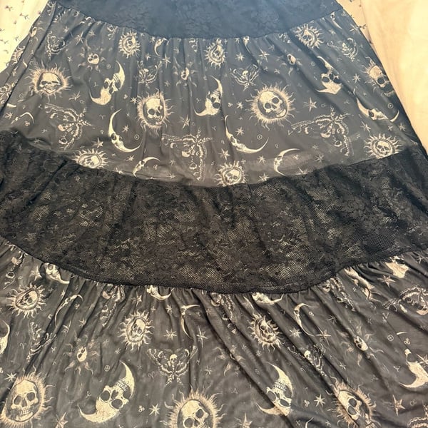 Hot Topic Cosmic Aura Celestial Skull Sun Moon Ruffle Midi Skirt