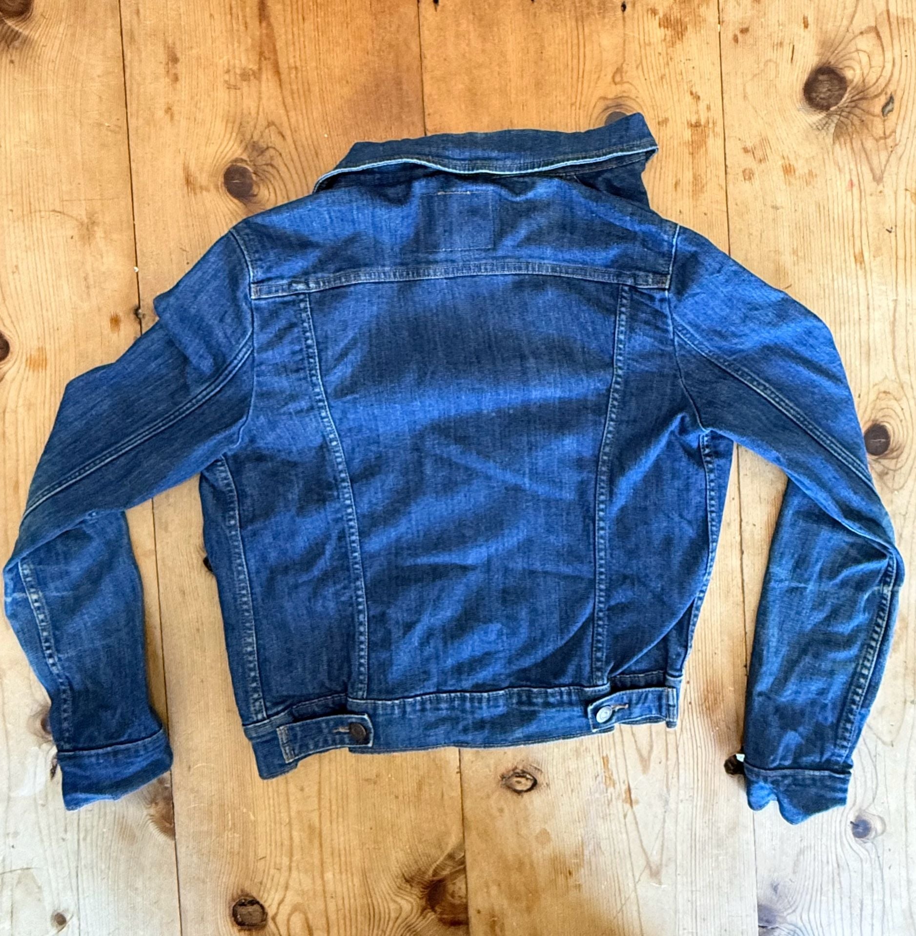 Levi Strauss Women’s Blue Denim Trucker Jacket - Size Medium 3