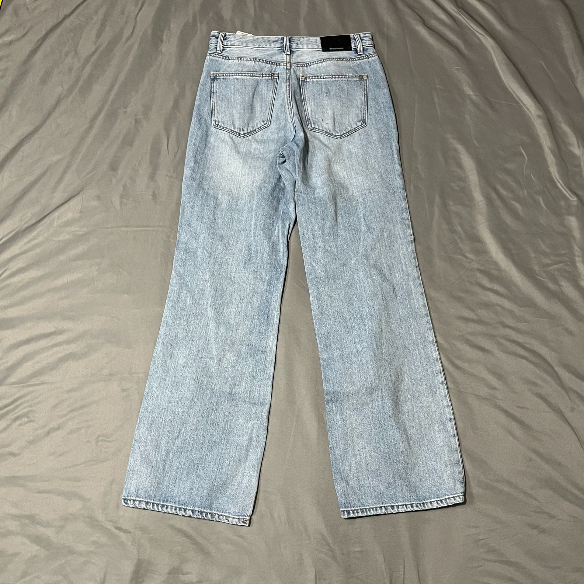 Stradivarius Wide Leg Jeans Size USA 06 Light Wash Distressed Denim 3