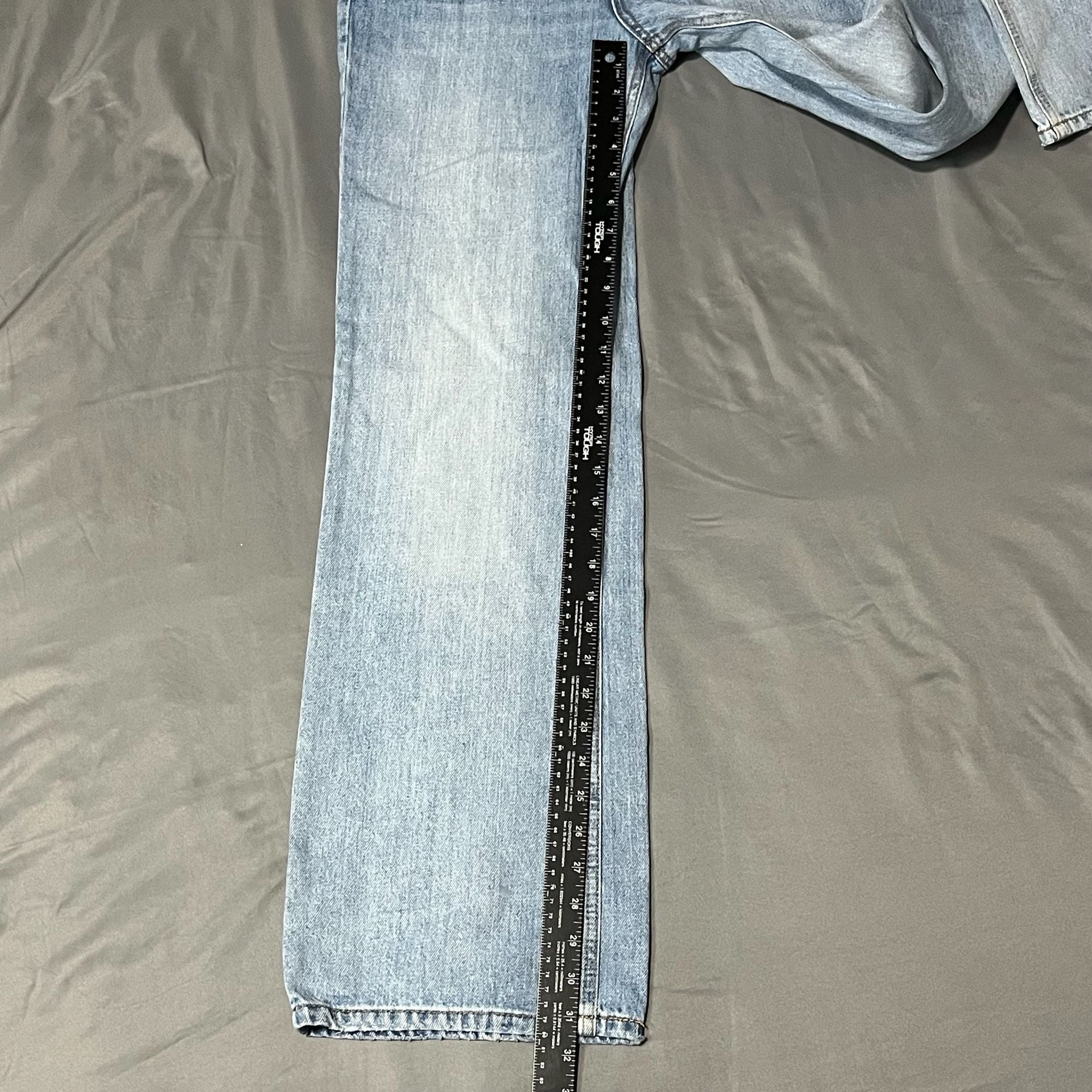 Stradivarius Wide Leg Jeans Size USA 06 Light Wash Distressed Denim 9