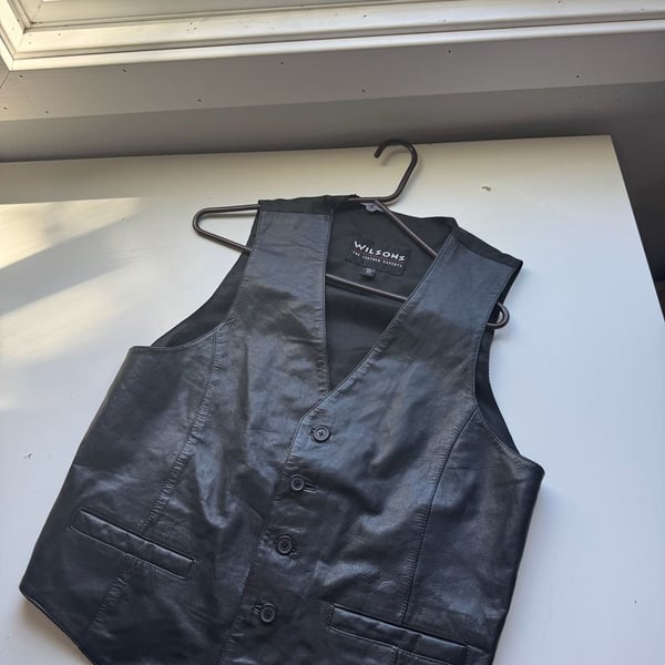 Wilsons Leather Vest Size M Black