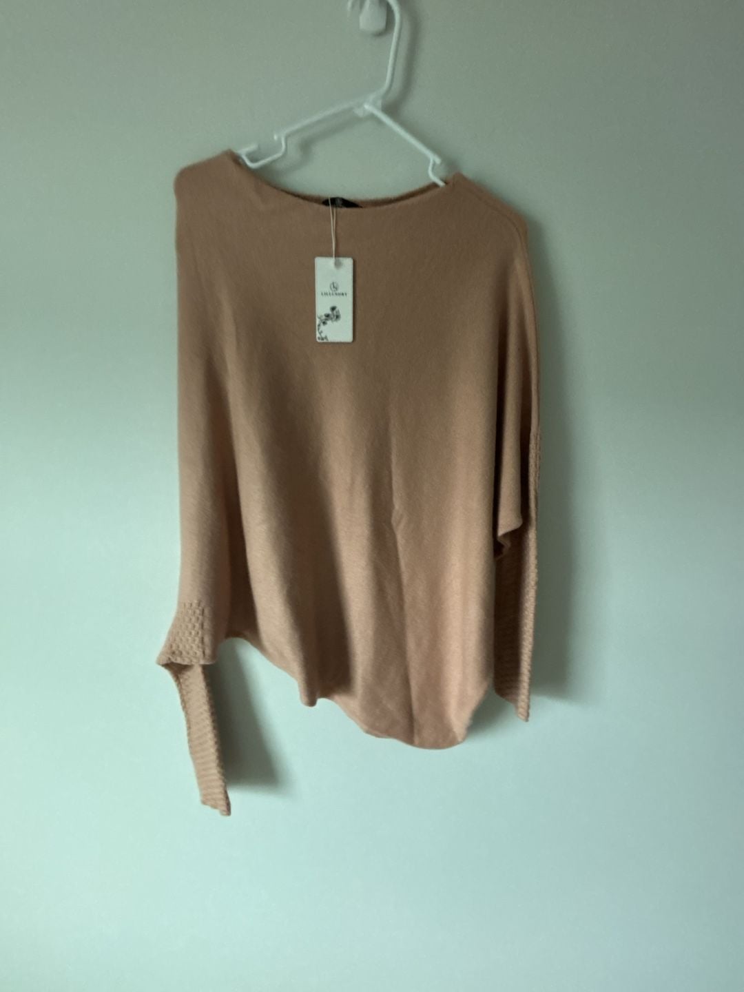 Lillusory LS092 Sweater Size S Pink Asymmetric Knit Poncho 2