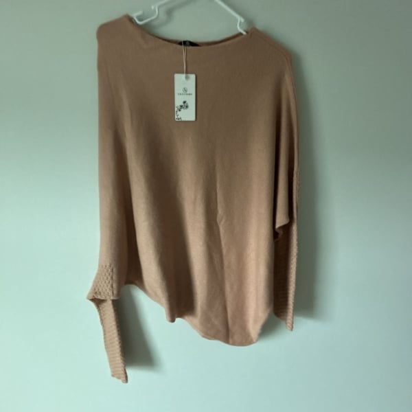 Lillusory LS092 Sweater Size S Pink Asymmetric Knit Poncho