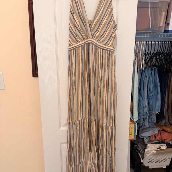 Angie Striped Maxi Dress Size L Multi Color Sleeveless V-Neck Rayon