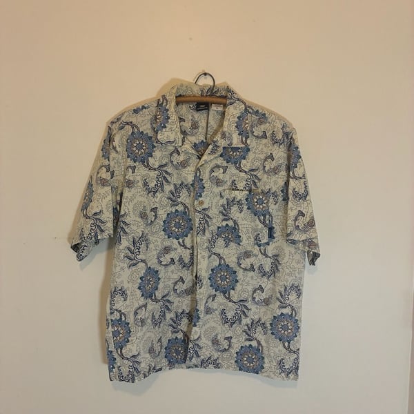 Billabong Button-Down Shirt Size L Blue Floral Print Cotton Short Sleeve