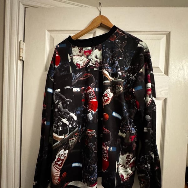 Jordan Flight Size L Men's Printed Long-Sleeve Jersey