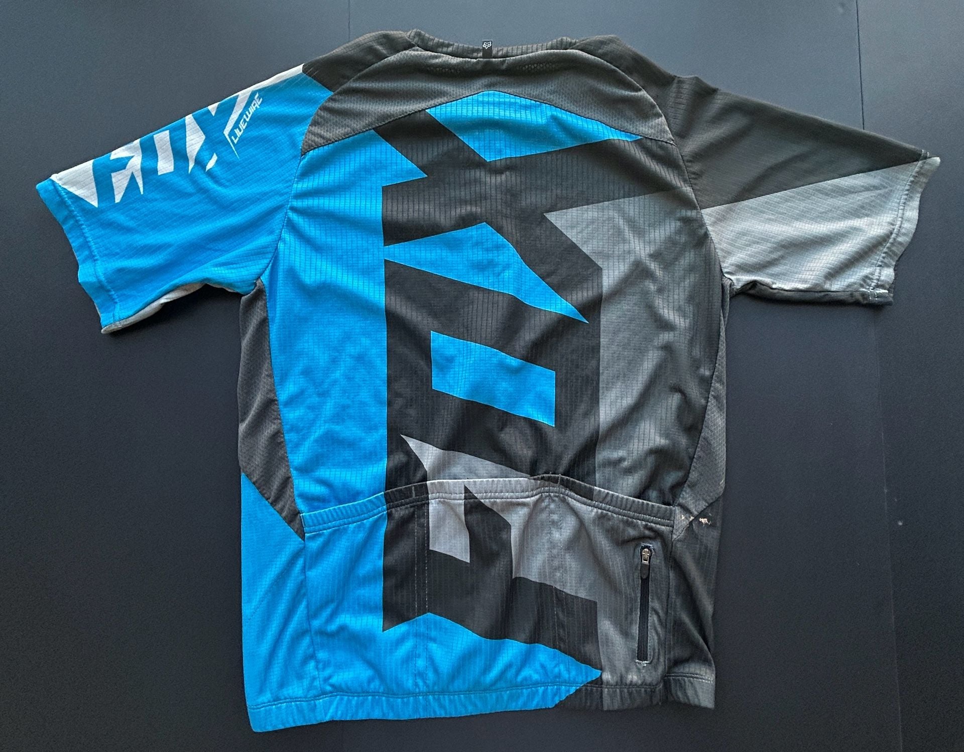Product thumbnail 4