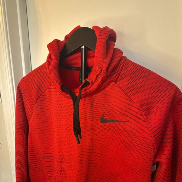Nike Dri-Fit Therma Hoodie Red Black