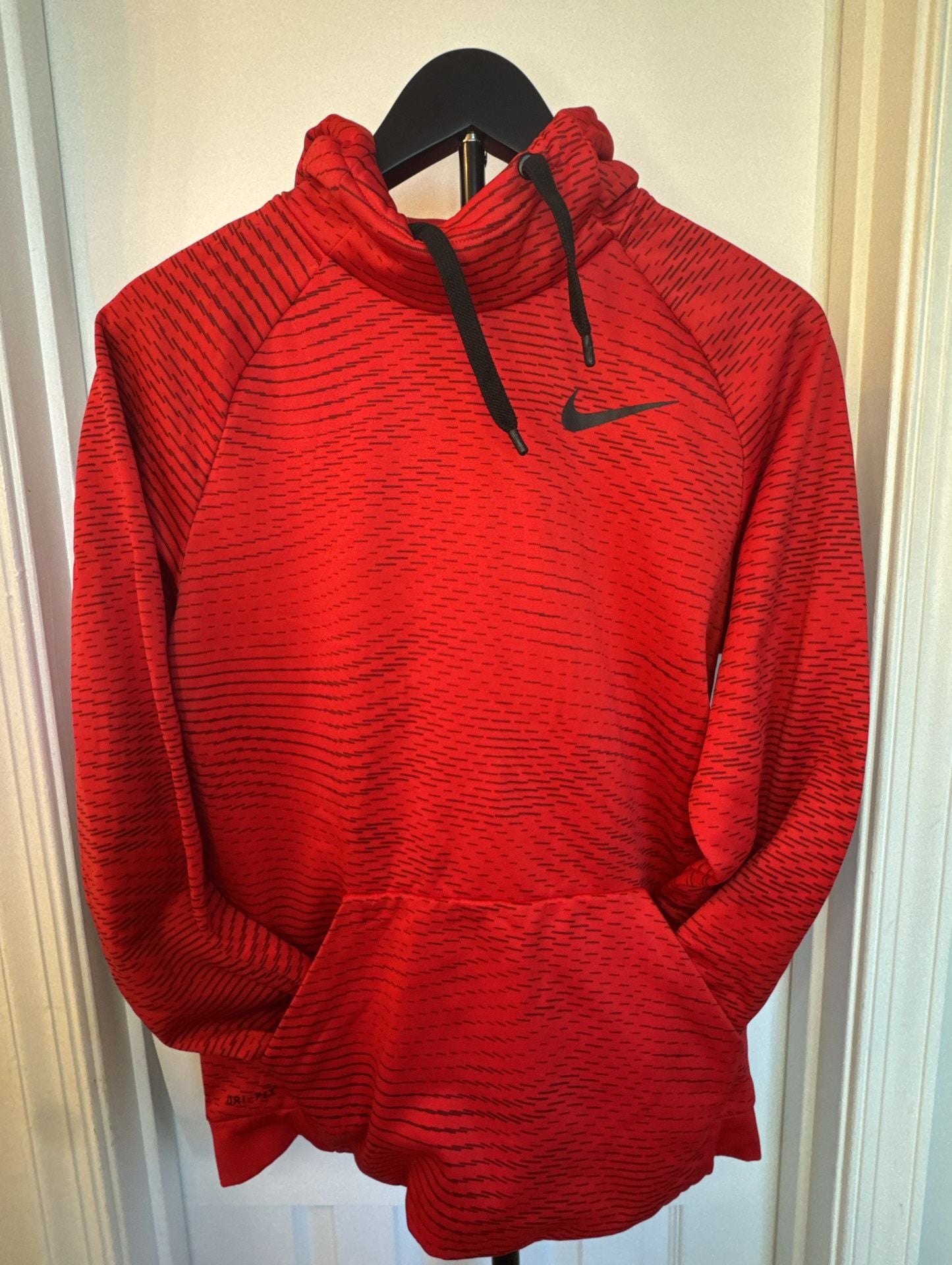 Nike Dri-Fit Therma Hoodie Red Black 4