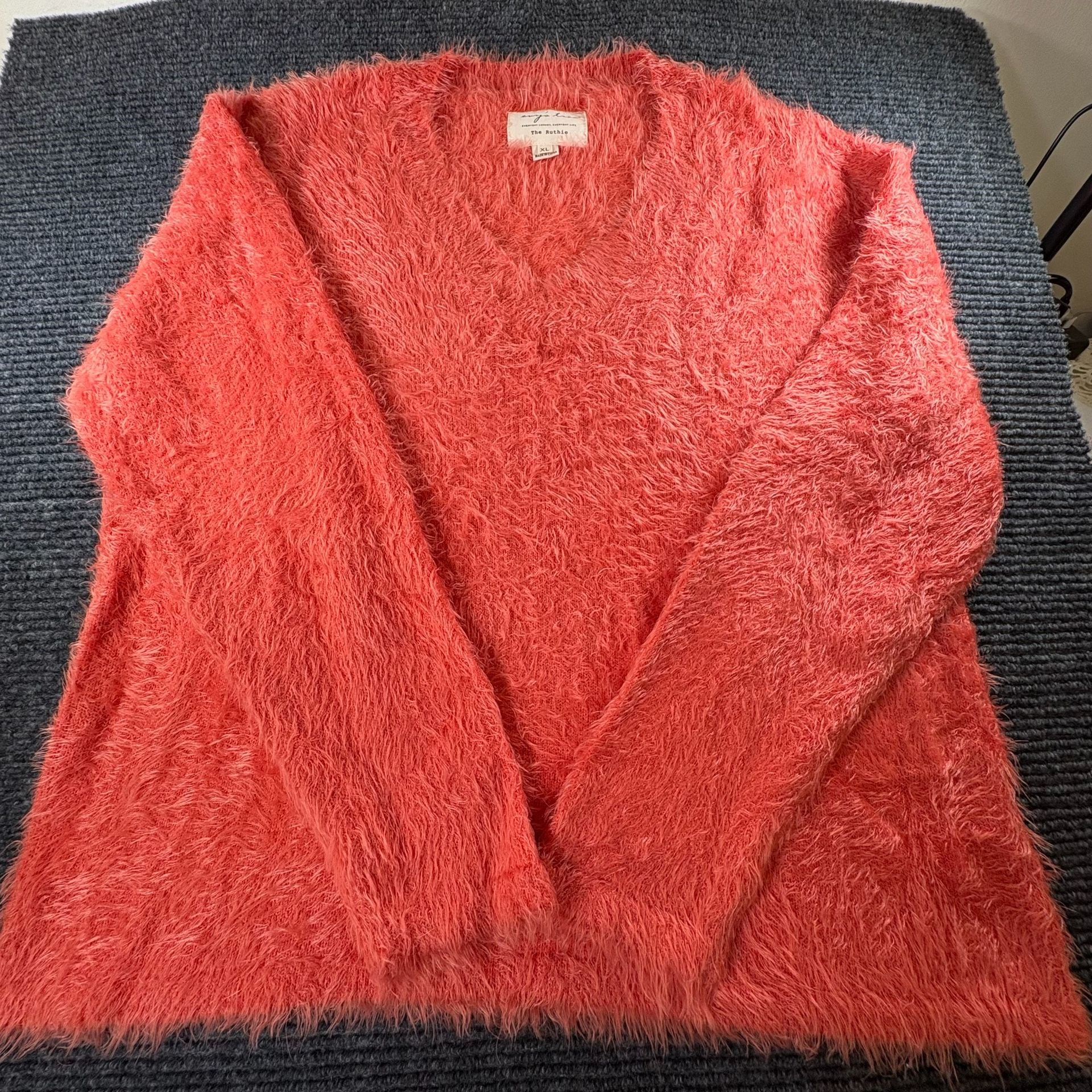 Evy's Tree The Ruthie Fuzzy V-Neck Pullover Sweater Size XL Coral Orange 2