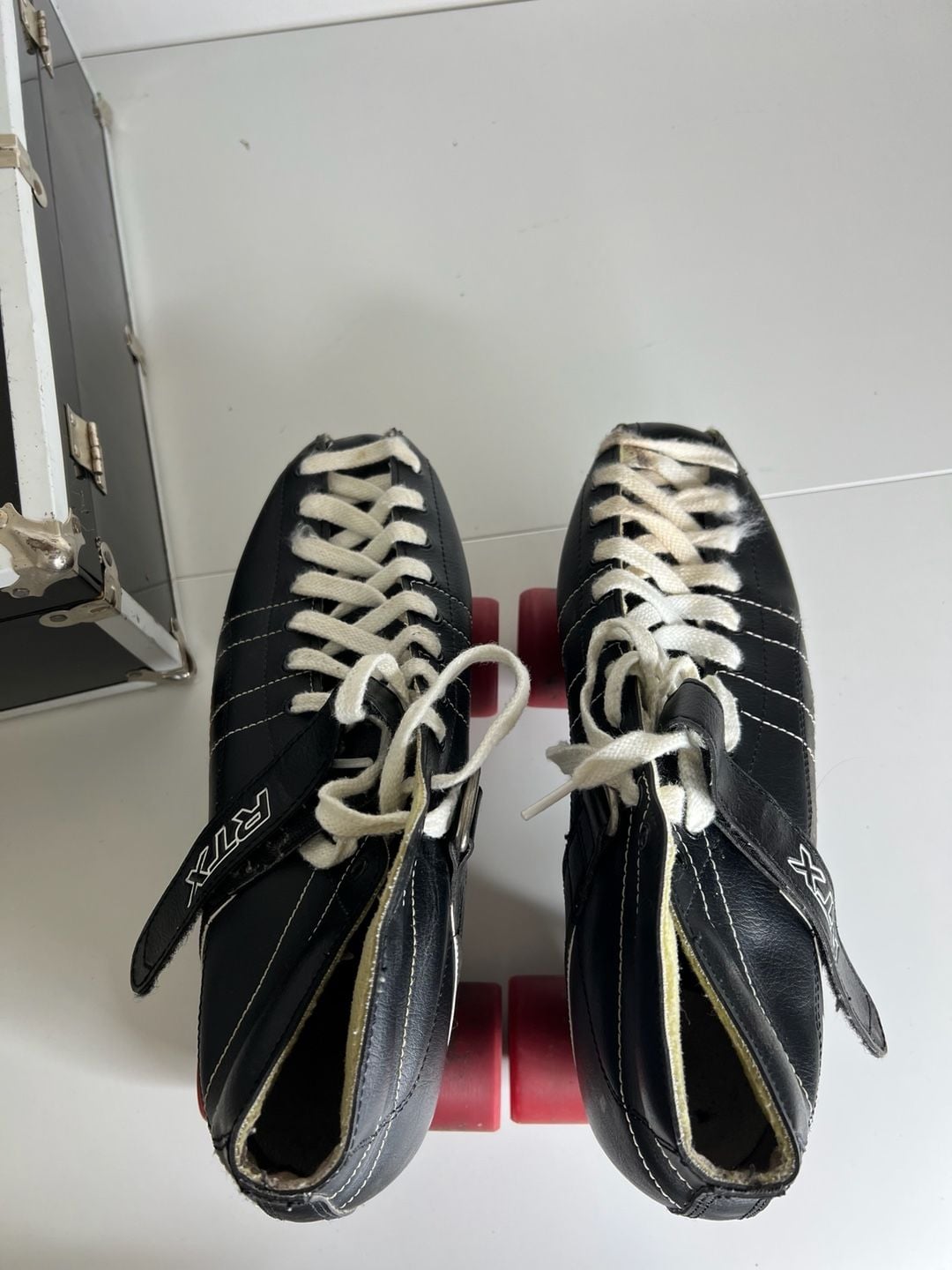 RTX Resistor Torque Series Roller Skates w 1980 Powell Rollerbones Vintage Case 7