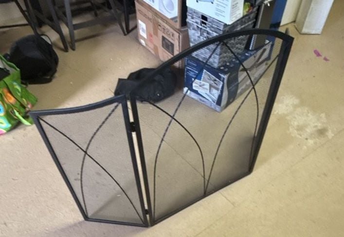 Home Impressions 3-Panel Black Mesh Fireplace Screen 2