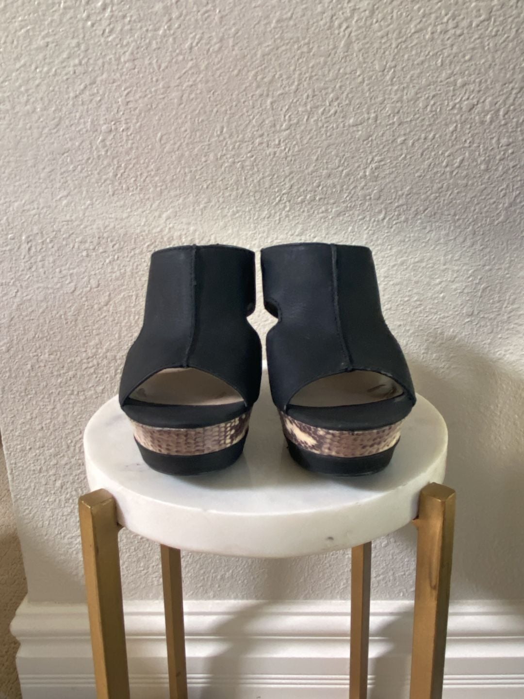 Franco Sarto Rolanda Wedge Sandals Size 6 Black Snakeskin Platform 3