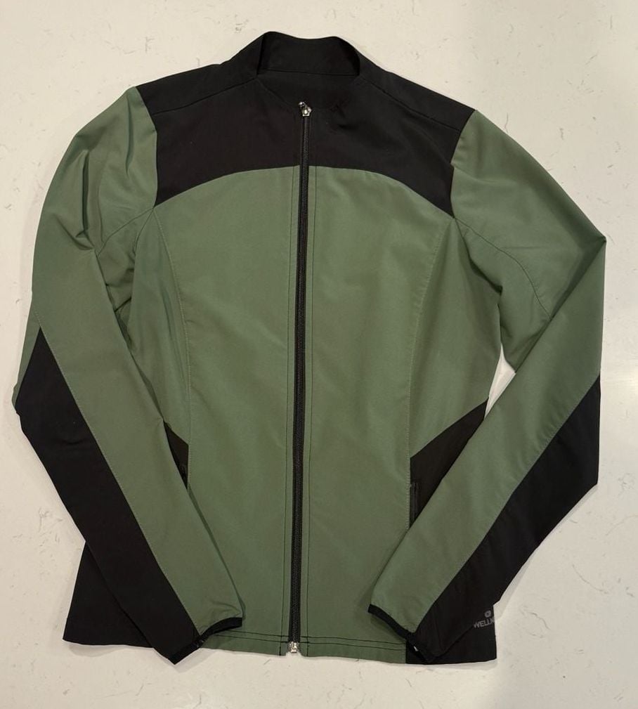 Barco One Wellness Jacket Size XS Green Black Full Zip Scrubs Warm-up 2