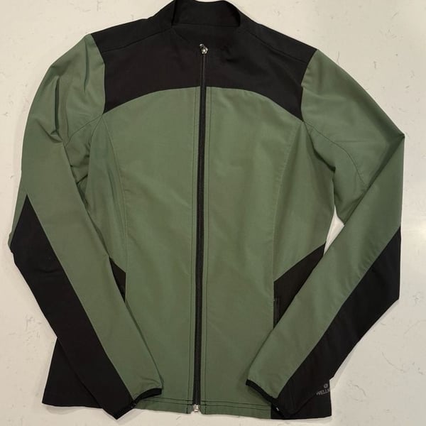 Barco One Wellness Jacket Size XS Green Black Full Zip Scrubs Warm-up