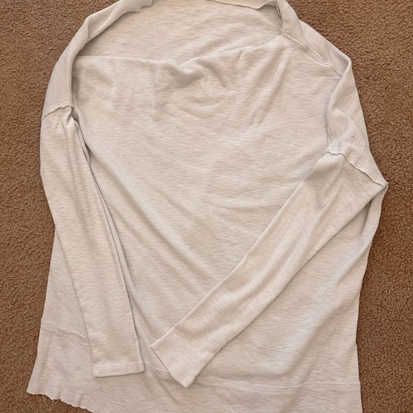 We The Free Long Sleeve Cowl Neck Top Size XS Small White Thermal