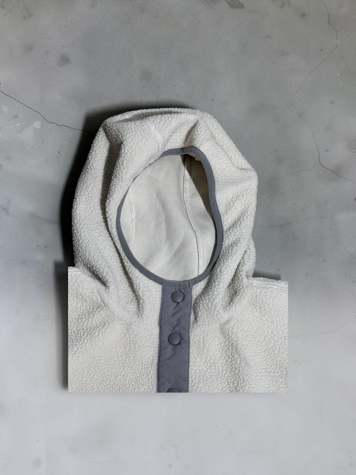 Product thumbnail 4