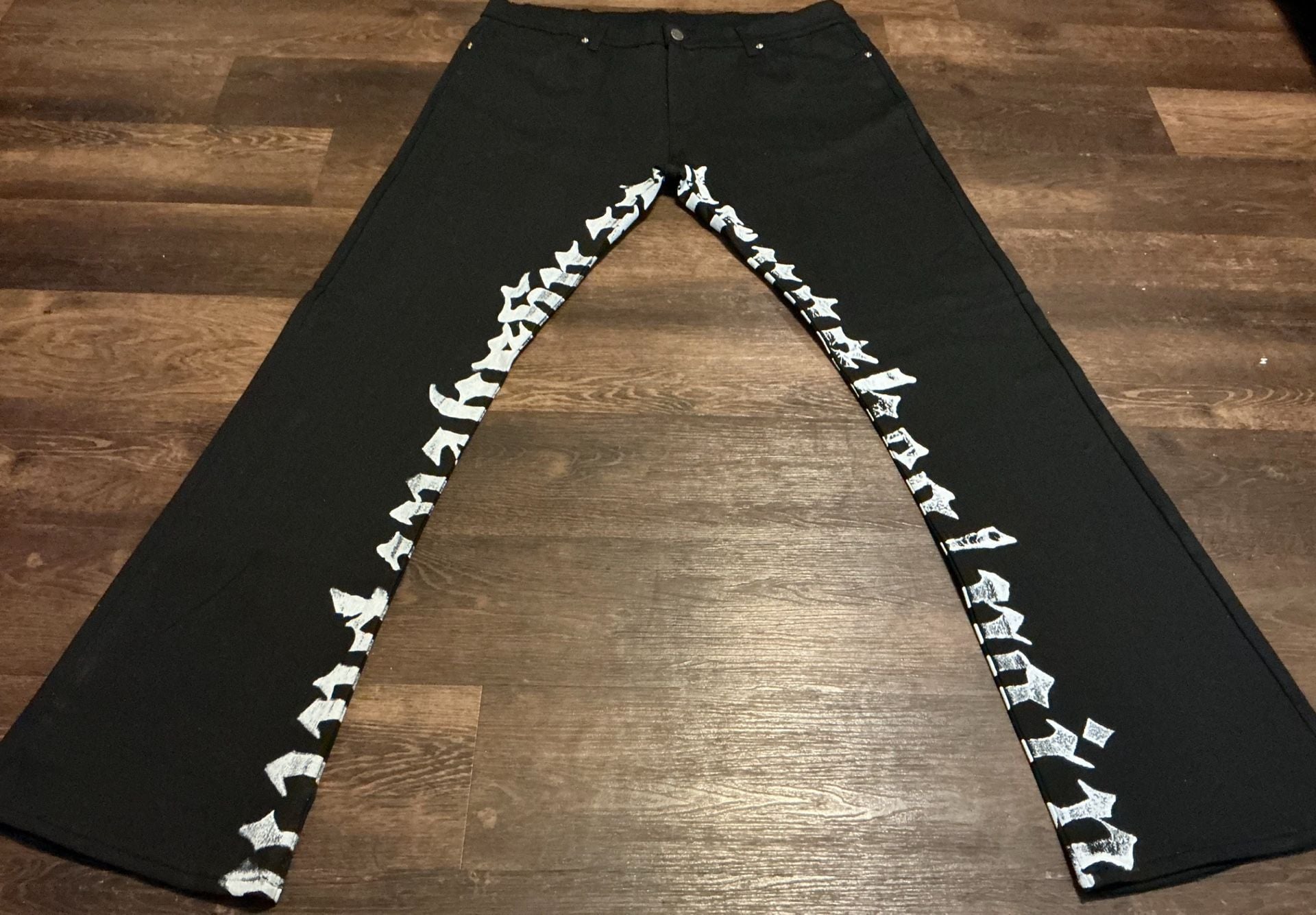 Golden Denim Gothic Letter Graphic Flare Jeans 3