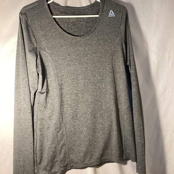 Reebok Long Sleeve Athletic Top Size S Gray Heathered Workout Shirt