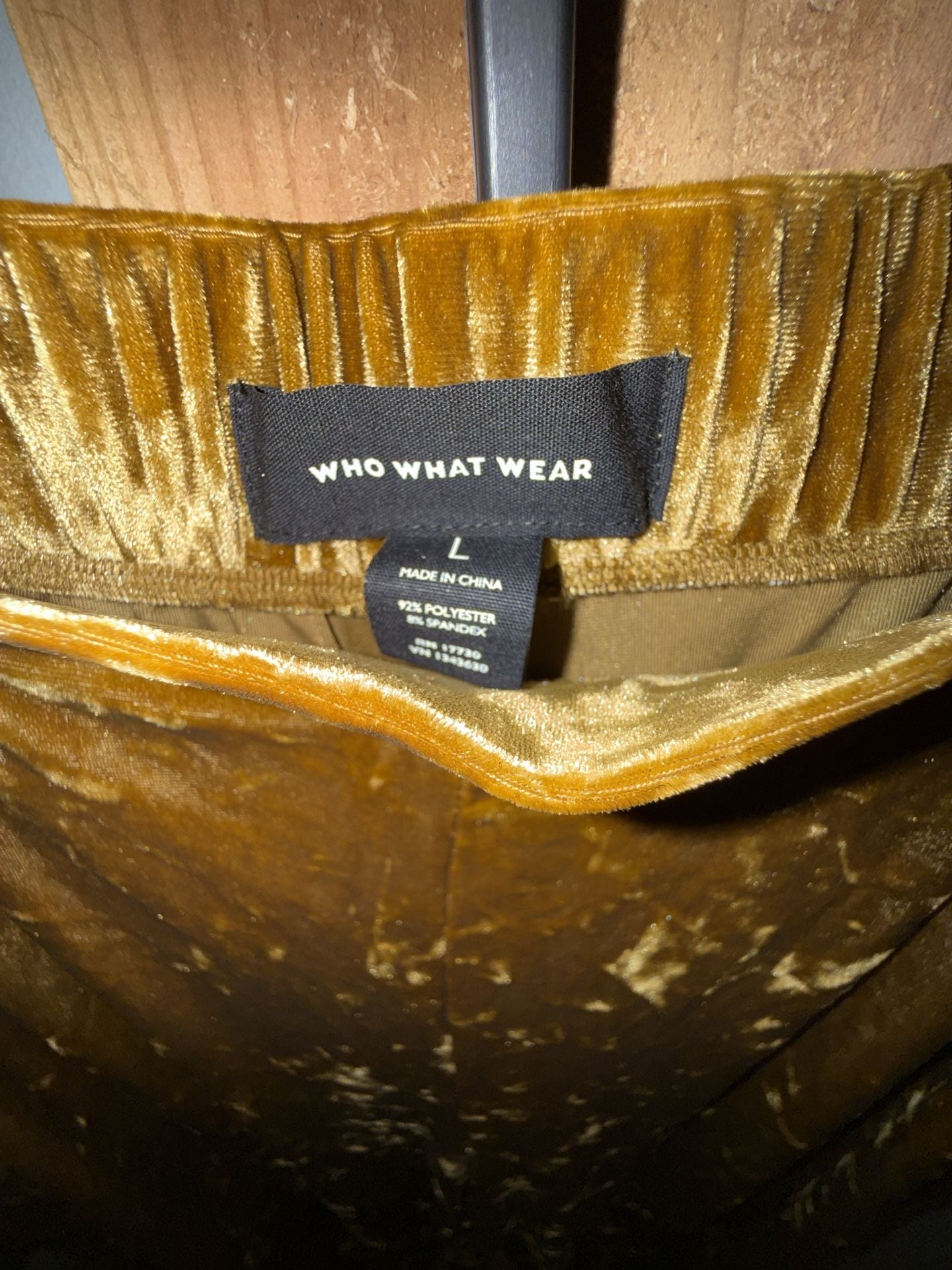 Who What Wear Velvet Pants Size L Gold Wide Leg 2
