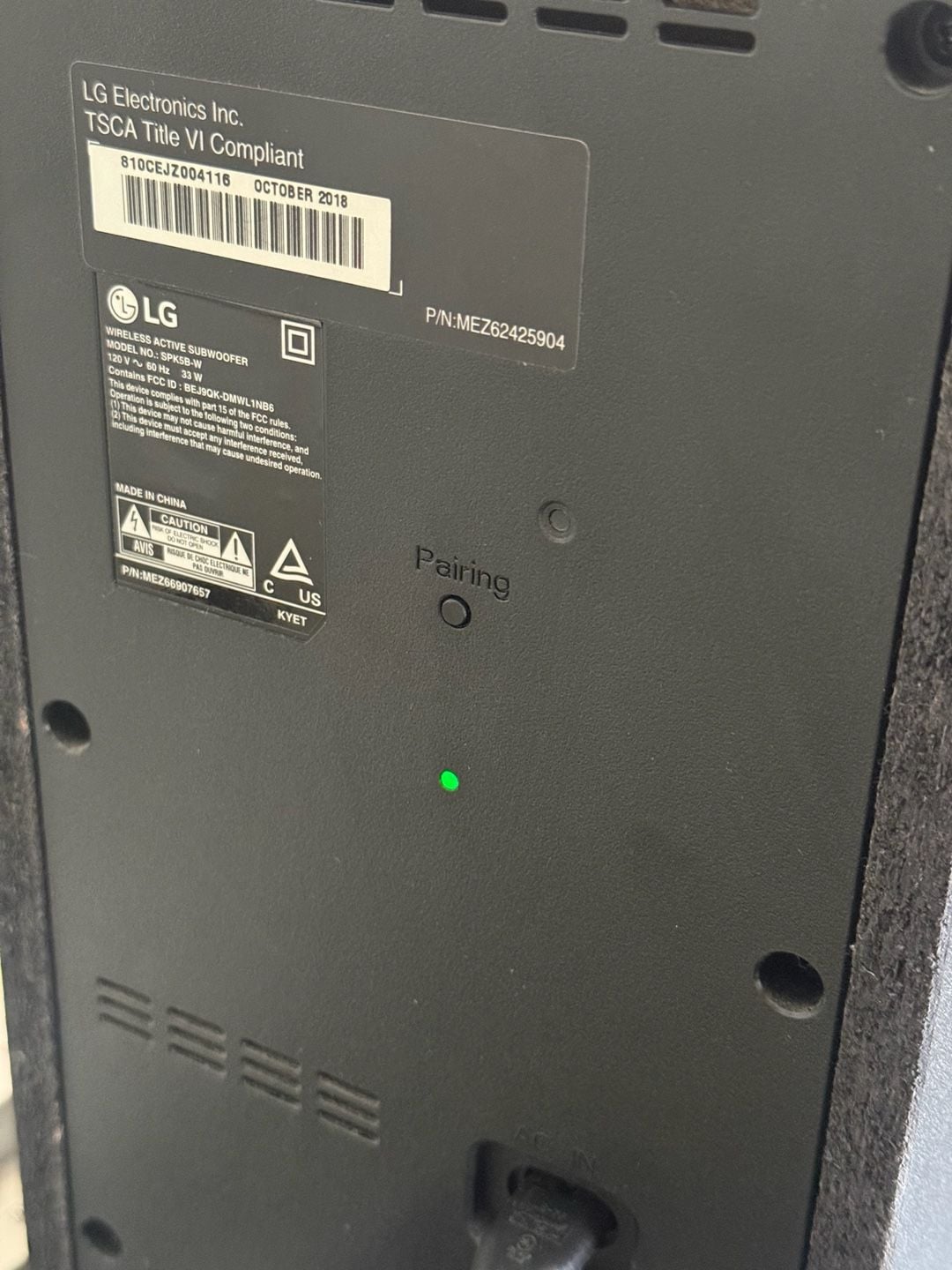 LG SPK5B-W Wireless Active Subwoofer Black 4