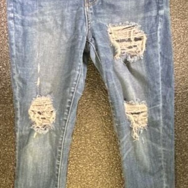 American Eagle Distressed Jeans Blue