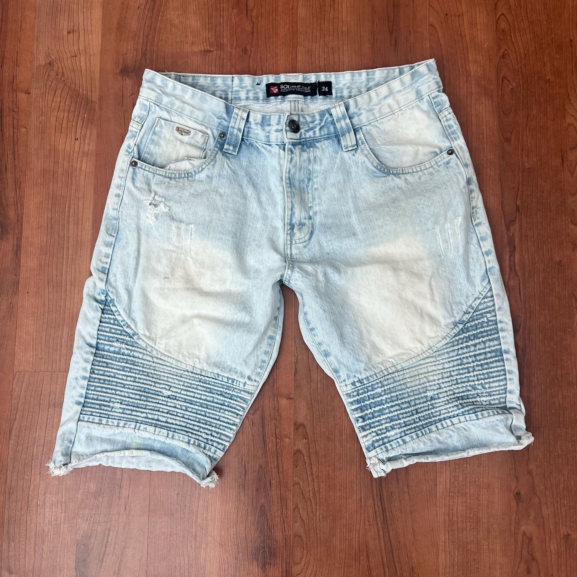 Product thumbnail 3