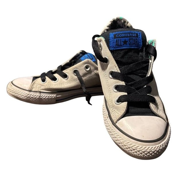 Converse Chuck Taylor All Star Low Top Sneakers White Black Blue Kids Size 2