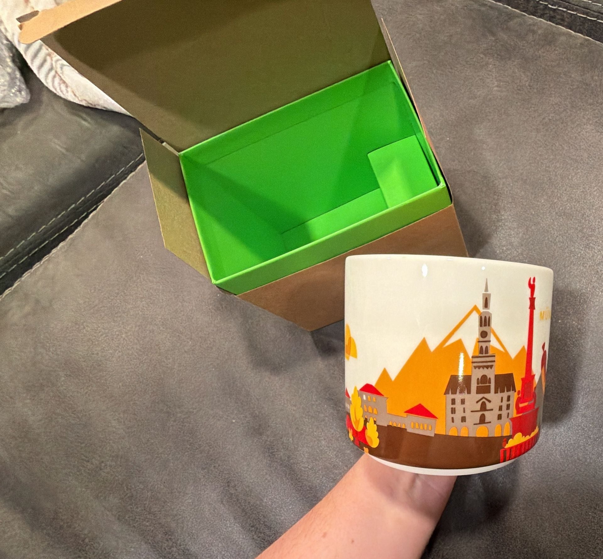 Product thumbnail 3