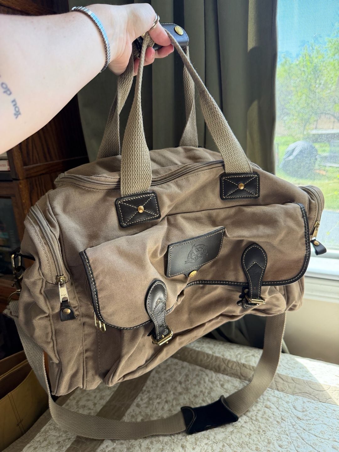 Eddie Bauer Ford Canvas Travel Duffle Bag Tan Brown 2