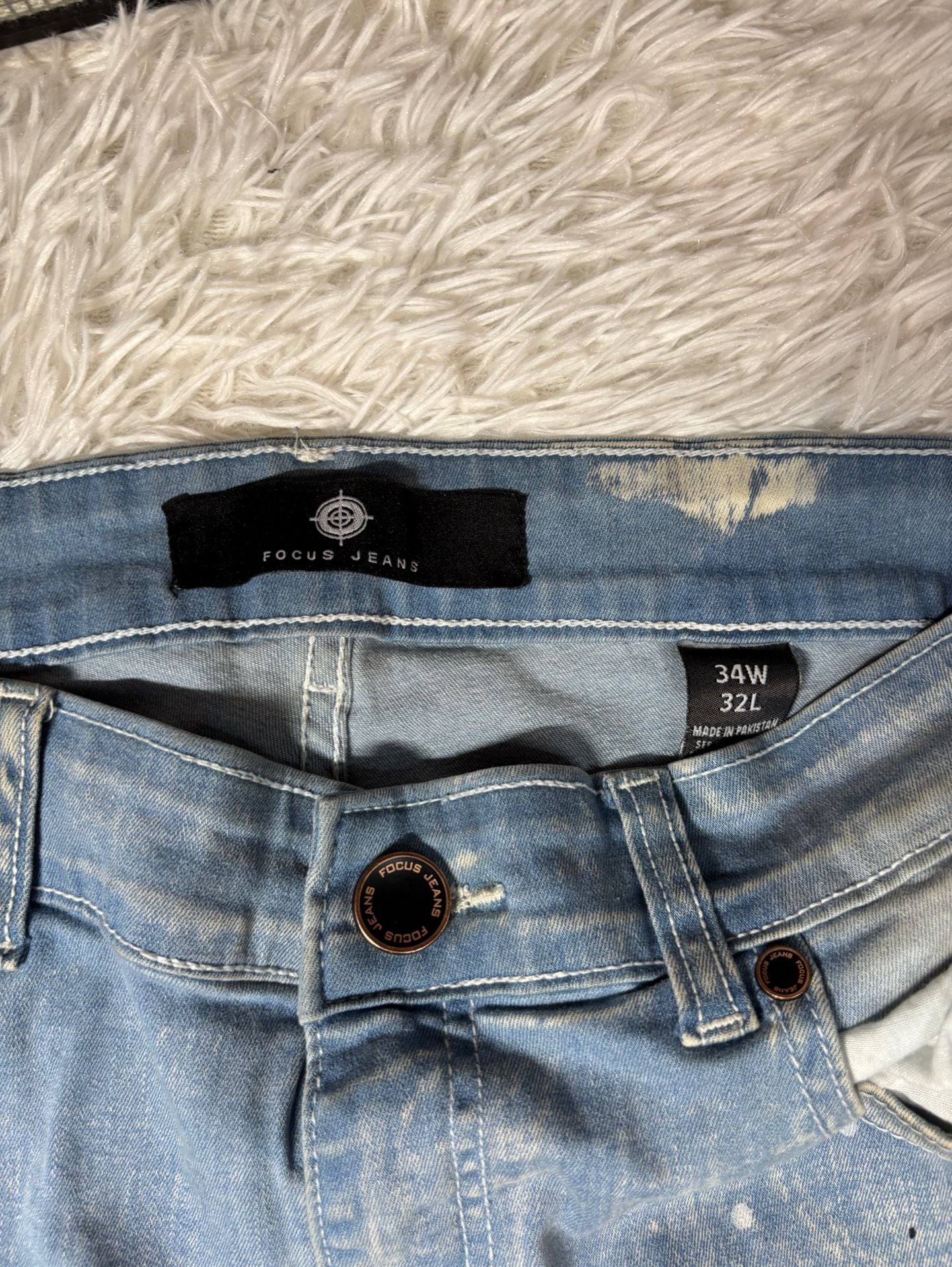 Focus Jeans Paint Splatter Distressed Jeans Size 34W 32L Light Wash 2