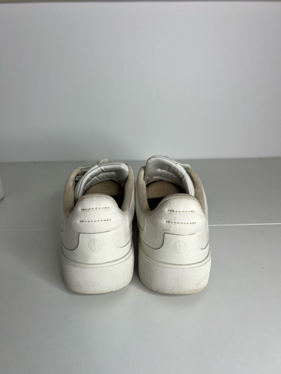 Lululemon M Canvas Cityverse Sneaker Size 8.5 Bone Canvas 4
